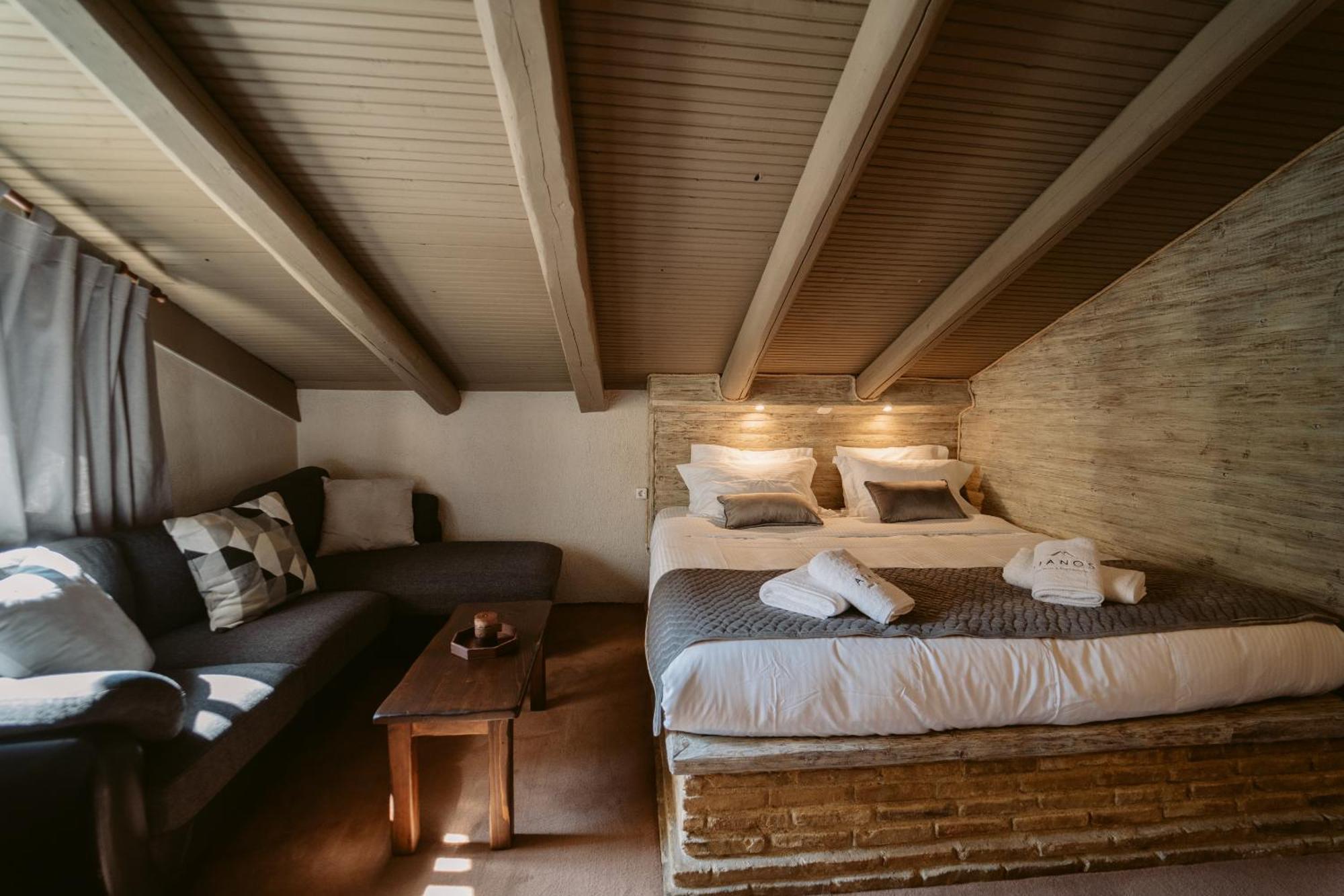 Afanos Guesthouse Arachova Pokój zdjęcie
