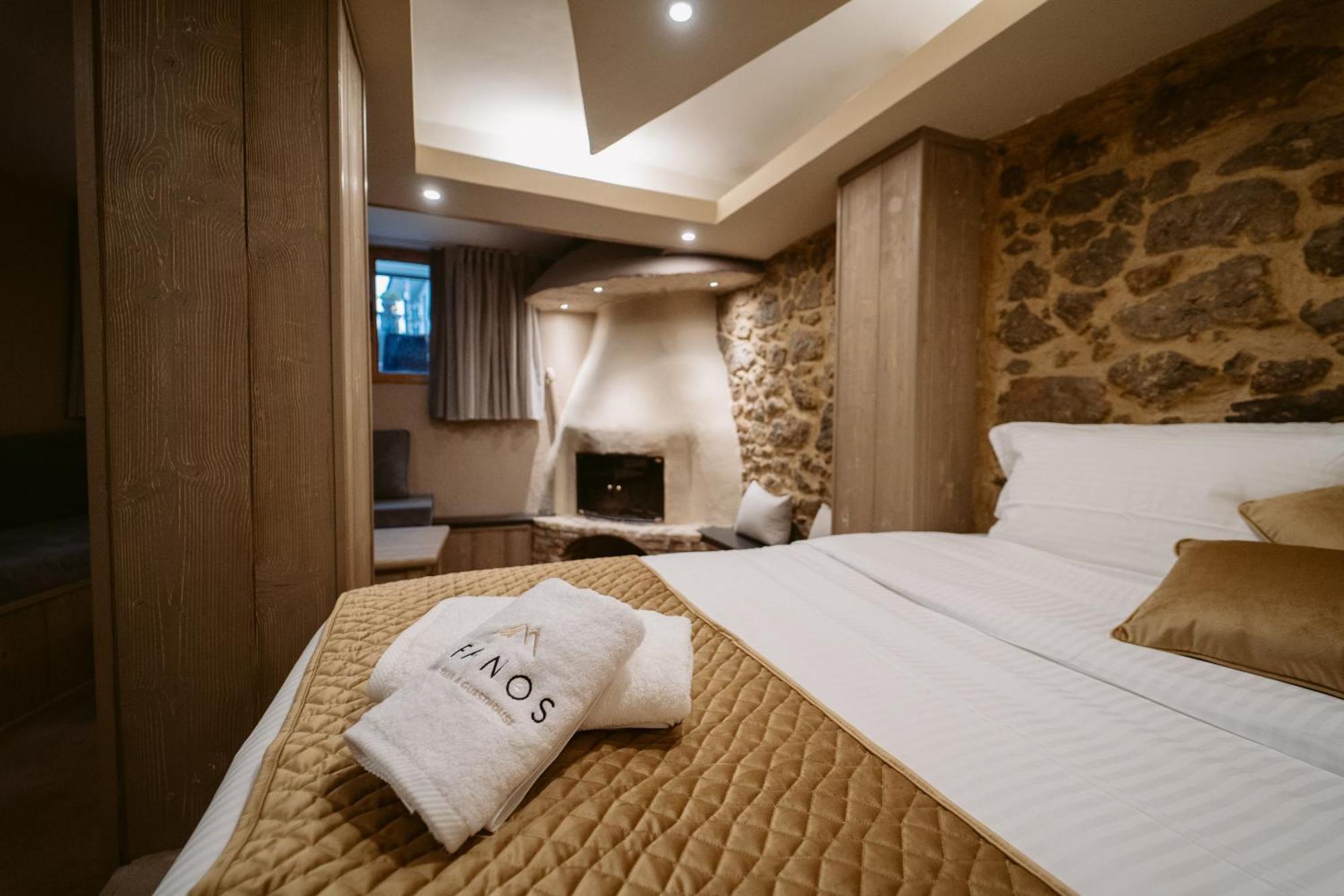 Afanos Guesthouse Arachova Pokój zdjęcie