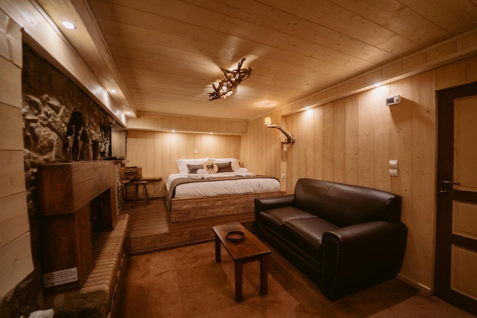Afanos Guesthouse Arachova Pokój zdjęcie
