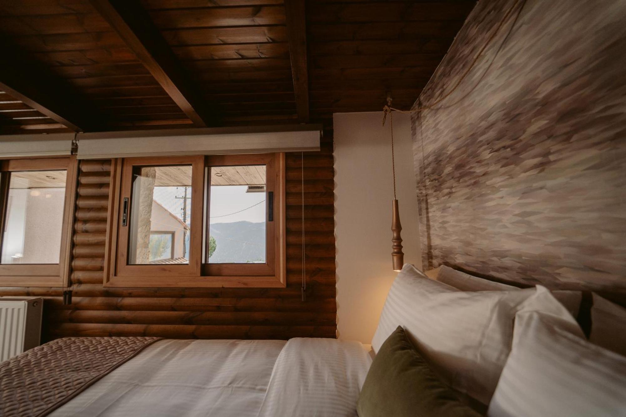 Afanos Guesthouse Arachova Pokój zdjęcie